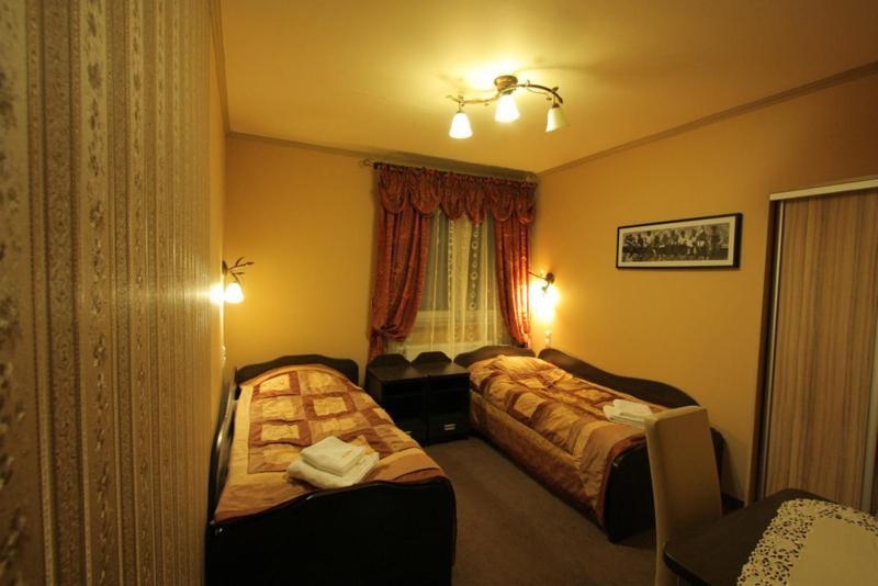 Hotel Andersen Rzeszow Dış mekan fotoğraf